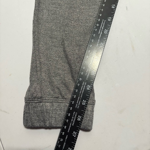 Hollister Women’s Small Heather Gray Lounge Pants - Picture 7 of 11